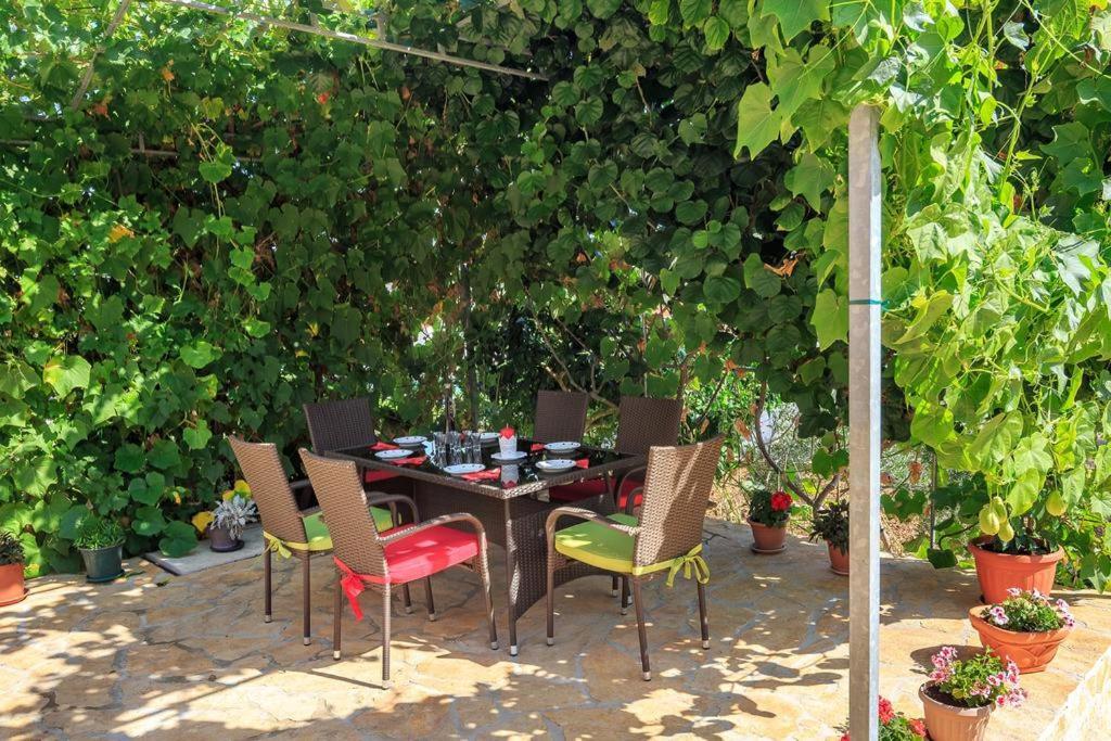 Apartment Zeljana سلاتين المظهر الخارجي الصورة